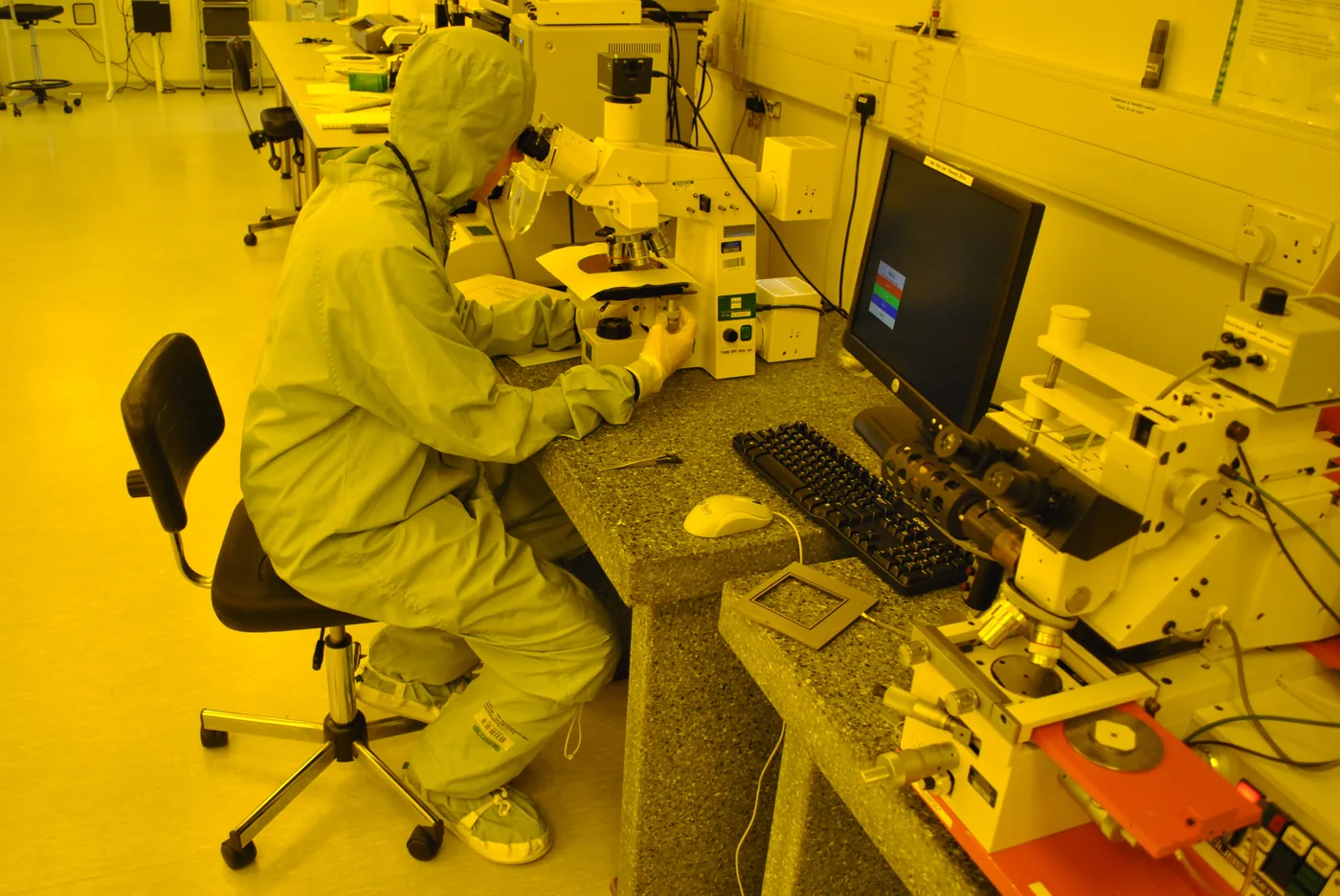 Clean pharmaceutical laboratory